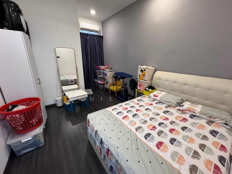 2-storey Terraced House for Sale in Tebrau (Johor) - Jennie Chew - Bedroom - PropertyGuru.com.my