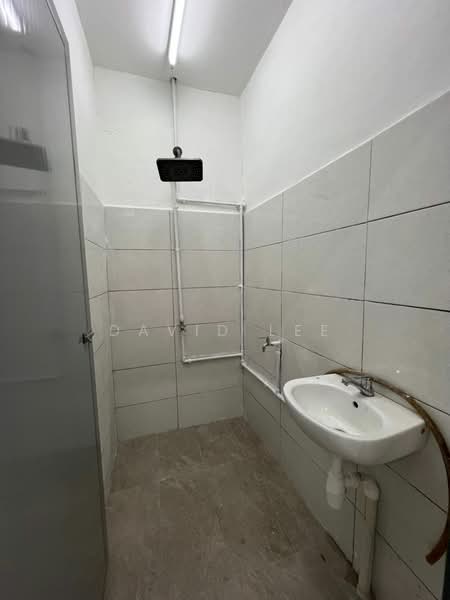 Kedai untuk Disewa di Nibong Tebal (Penang) - David Lee - Bathroom - PropertyGuru.com.my