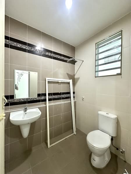 Semi-Detached House for Sale in Taman Menglembu Timur (Menglembu) - Levi Chong - PropertyGuru.com.my