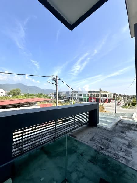 Semi-Detached House for Sale in Taman Menglembu Timur (Menglembu) - Levi Chong - PropertyGuru.com.my