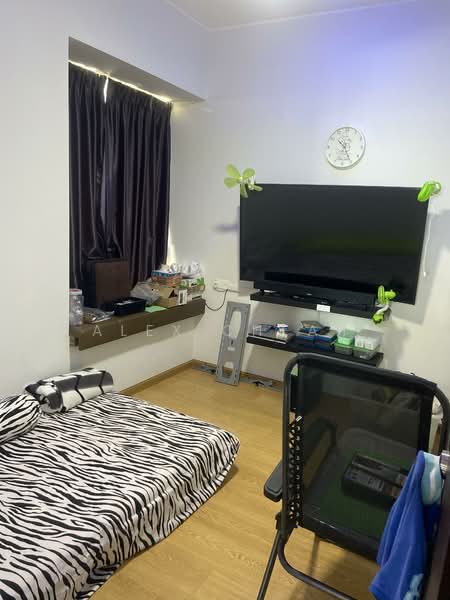 Condominium for Sale at Royal Strand @ Country Garden Danga Bay - Alex Cheah - Bedroom - PropertyGuru.com.my