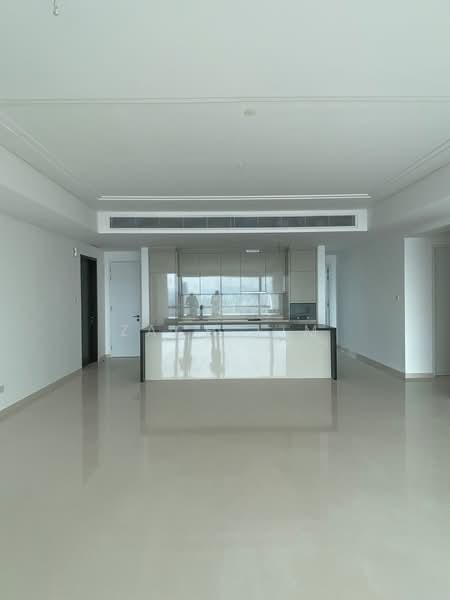 Crown Residences @ Pavilion Damansara Heights untuk Untuk Dijual - RM 4,650,000, Mac 2026 - Kitchen - PropertyGuru.com.my