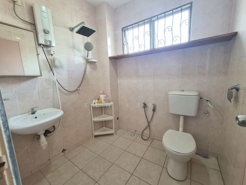 2-storey Terraced House for Rent in Bandar Damai Perdana (Cheras) - Ken Lew - Bathroom - PropertyGuru.com.my