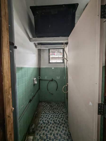 Shop for Rent in Taman Sentosa (Johor Bahru) - Joy Min - Bathroom - PropertyGuru.com.my