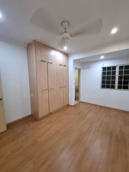 Seksyen 5 untuk Untuk Dijual - RM 1,050,000, Mac 2026 - Interior - PropertyGuru.com.my