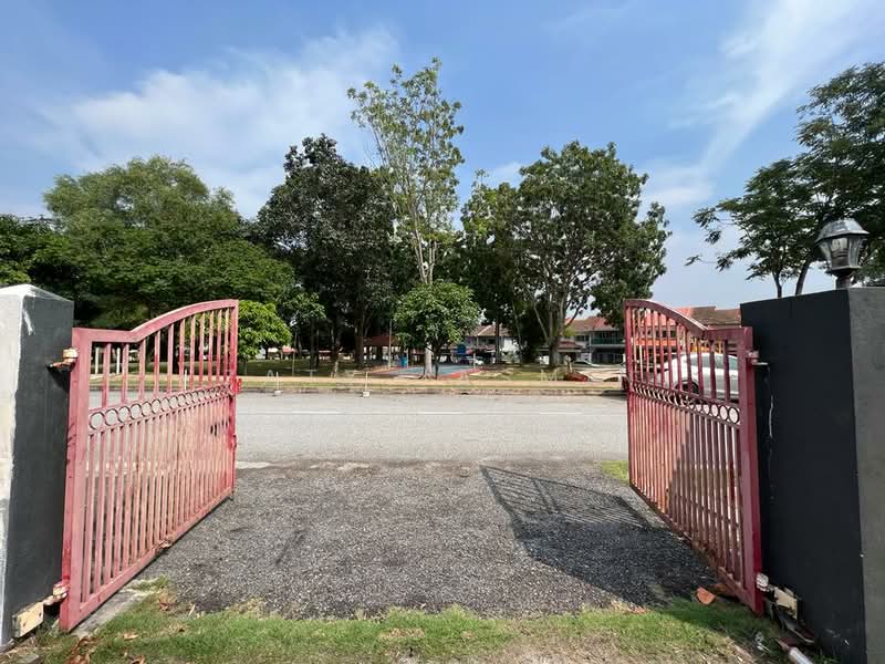 Seksyen 5 untuk Untuk Dijual - RM 1,050,000, Mac 2026 - Exterior - PropertyGuru.com.my