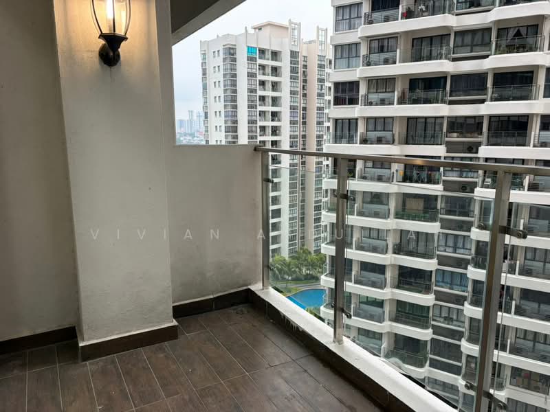 For Sale - Bay Point @ Country Garden Danga Bay