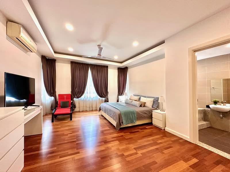 Surian Residences untuk Untuk Dijual - RM 1,650,000, Mac 2026 - Bedroom - PropertyGuru.com.my