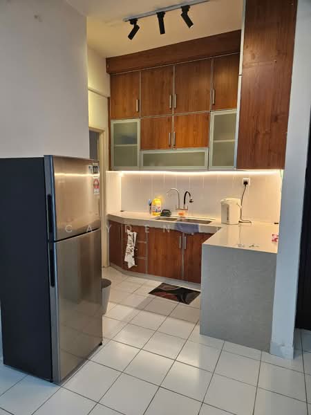 Plaza Menjalara untuk Untuk Disewa - RM 1,800 /bulan, Mac 2026 - Kitchen - PropertyGuru.com.my