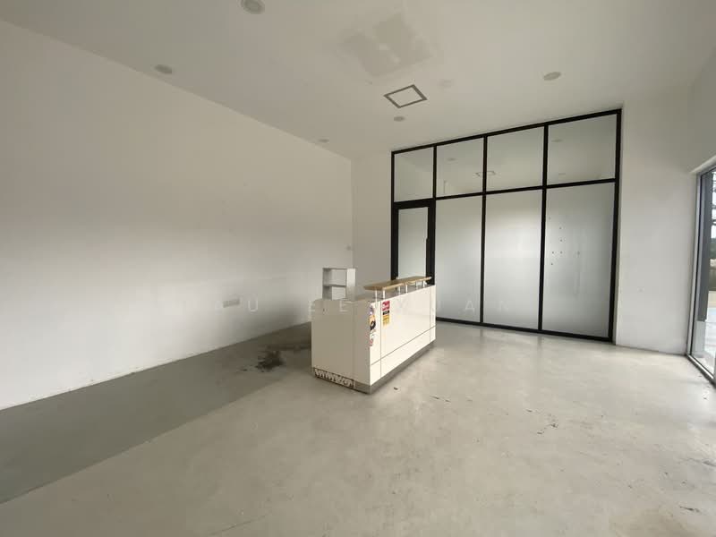 For Sale - Tongkang Pechah