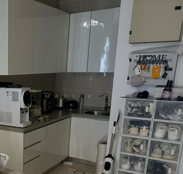 Waltz Residences untuk Untuk Disewa - RM 3,000 /bulan, Mac 2026 - Kitchen - PropertyGuru.com.my