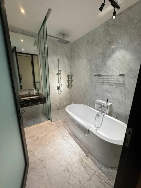 Servis Apartment untuk Disewa di Banyan Tree Signatures - Tabber Tan - Bathroom - PropertyGuru.com.my