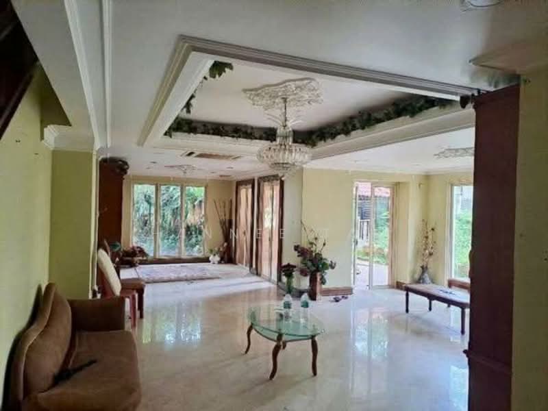 Bungalow for Sale in Putrajaya (Putrajaya) - Hannee Tay - Living Room - PropertyGuru.com.my