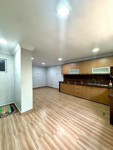 Taman Kosas untuk Untuk Dijual - RM 640,000, Mac 2026 - Kitchen - PropertyGuru.com.my