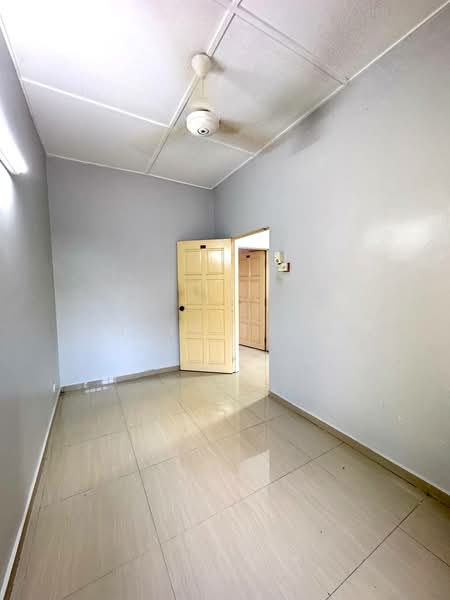 Taman Kosas untuk Untuk Dijual - RM 640,000, Mac 2026 - Interior - PropertyGuru.com.my