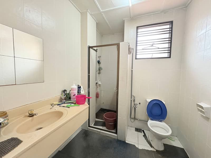 2-storey Terraced House for Sale in Alam Budiman (Shah Alam) - Natasha Shadan - Bathroom - PropertyGuru.com.my
