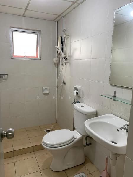 Main Place Residence untuk Untuk Disewa - RM 1,700 /bulan, Mac 2026 - Bathroom - PropertyGuru.com.my