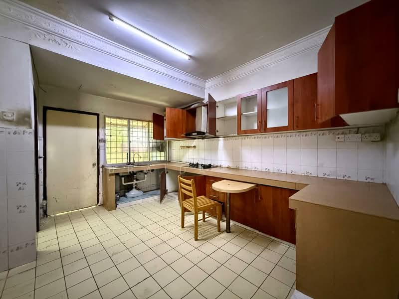 2-storey Terraced House for Sale in Saujana Impian (Kajang) - Zuraidah Dan - Kitchen - PropertyGuru.com.my