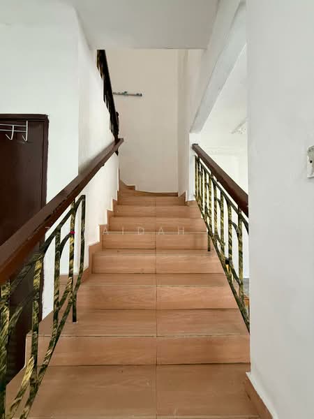 2-storey Terraced House for Sale in Saujana Impian (Kajang) - Zuraidah Dan - Stairs - PropertyGuru.com.my