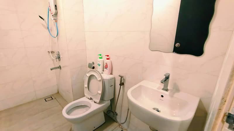 Service Residence for Sale at Twin Galaxy (Dwi Galaksi) - JacQ Ong - Bathroom - PropertyGuru.com.my
