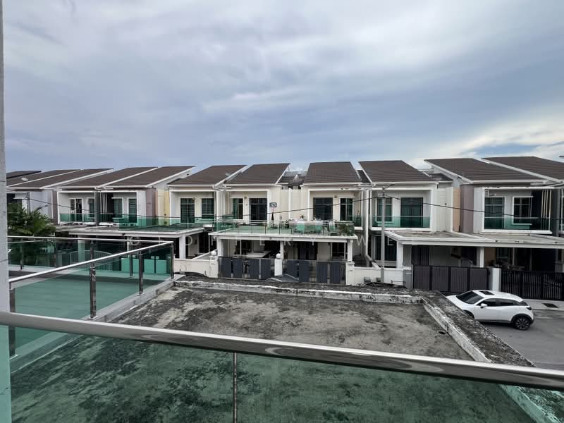 Rumah Teres 2 Tingkat untuk Dijual di Tanjong Minyak (Melaka) - Geoffery Wee - Exterior - PropertyGuru.com.my