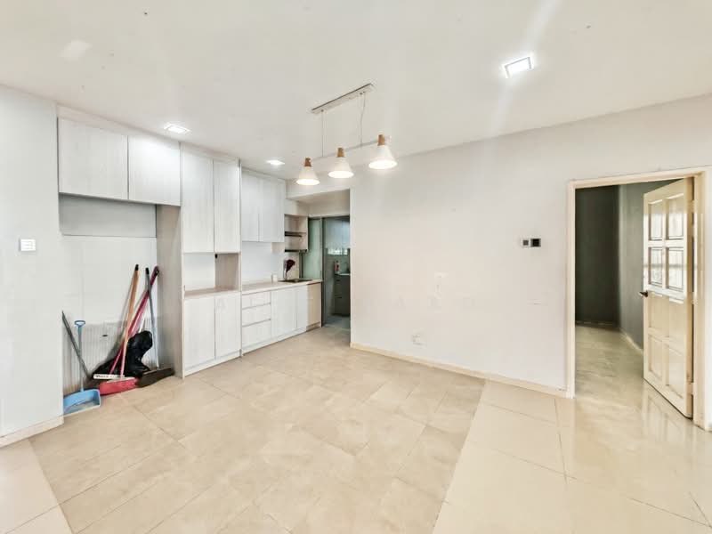 Service Residence for Sale at Suri Puteri - Alif Saad - Kitchen - PropertyGuru.com.my