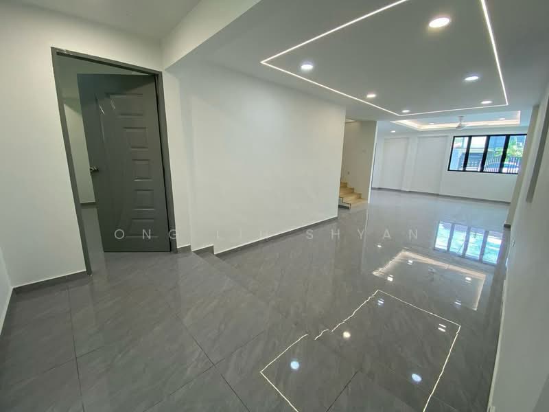 Semi-Detached House for Sale in Taman Majidee (Johor Bahru) - Ong Lih Shyan - Interior - PropertyGuru.com.my