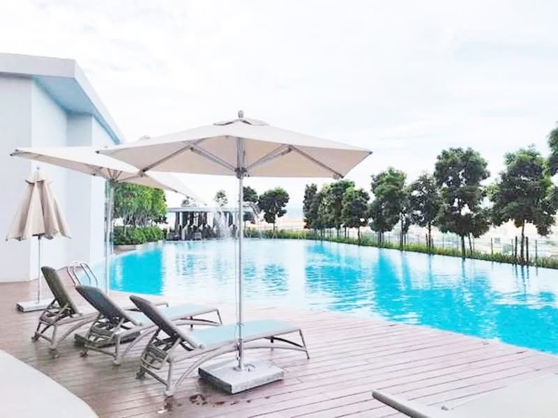 Service Residence for Rent at The Era @ Duta North - Bryan . - Pool - PropertyGuru.com.my