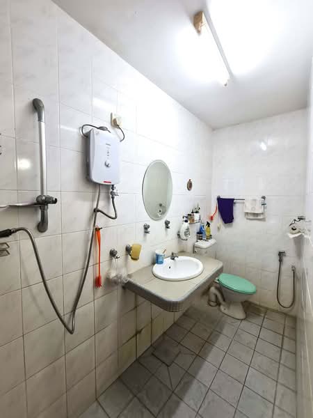 1-storey Terraced House for Sale in Taman Cheras Perdana (Cheras) - Mike Lim - Bathroom - PropertyGuru.com.my