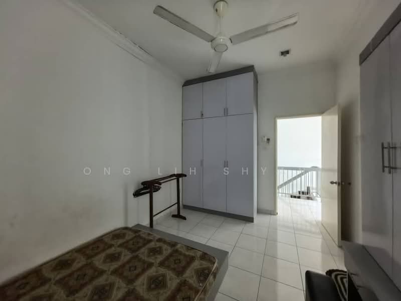 Taman Mutiara Rini untuk Untuk Dijual - RM 818,000, Mac 2026 - Bedroom - PropertyGuru.com.my