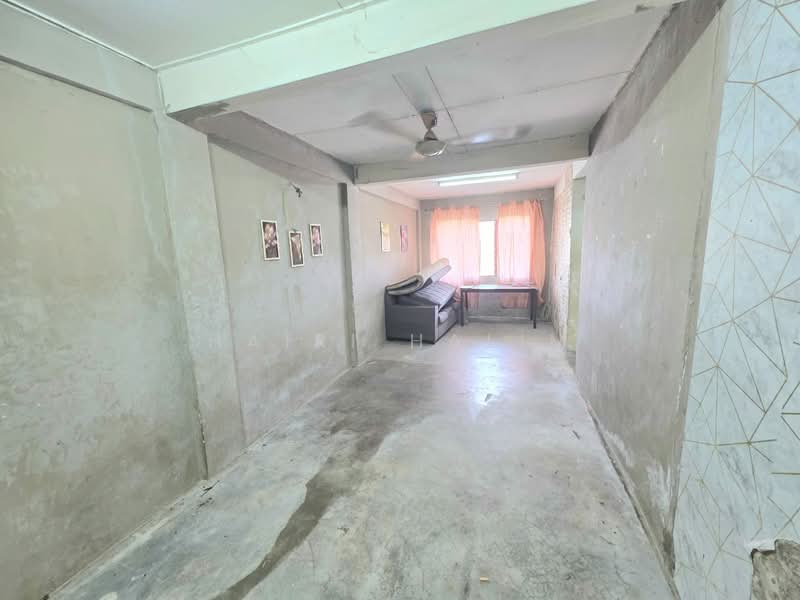 Flat PKNS Section 7 untuk Untuk Dijual - RM 145,000, Mac 2026 - PropertyGuru.com.my