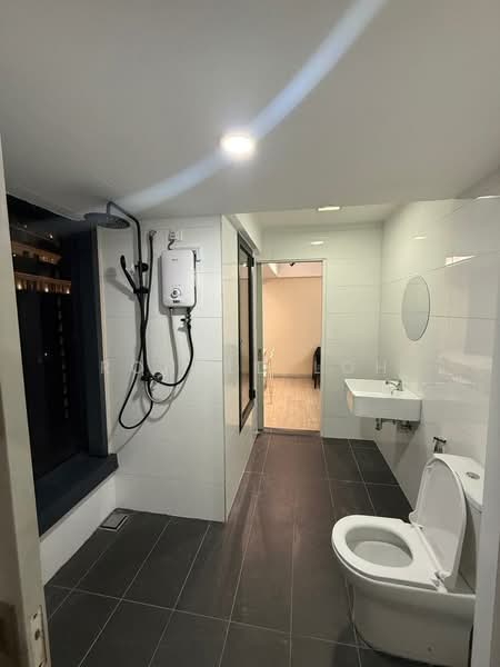 Service Residence for Rent at Halo Sunday @ Empire City - Ronald Loh - Bathroom - PropertyGuru.com.my