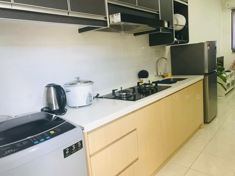 Tiara Imperio Residence untuk Untuk Disewa - RM 1,700 /bulan, Mac 2026 - Kitchen - PropertyGuru.com.my