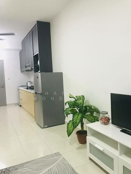 Tiara Imperio Residence untuk Untuk Disewa - RM 1,700 /bulan, Mac 2026 - Kitchen - PropertyGuru.com.my