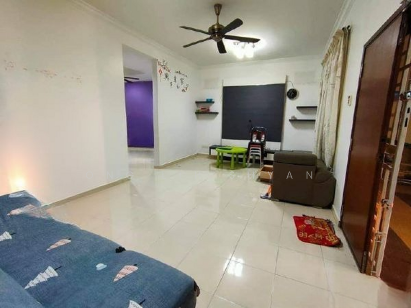 2-storey Terraced House for Sale in Taman Seri Orkid (Skudai) - Ong Lih Shyan - Living Room - PropertyGuru.com.my