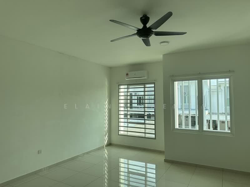 Terraced House for Rent in Bandar Sri Sendayan (Negeri Sembilan) - Elaine Chen - PropertyGuru.com.my