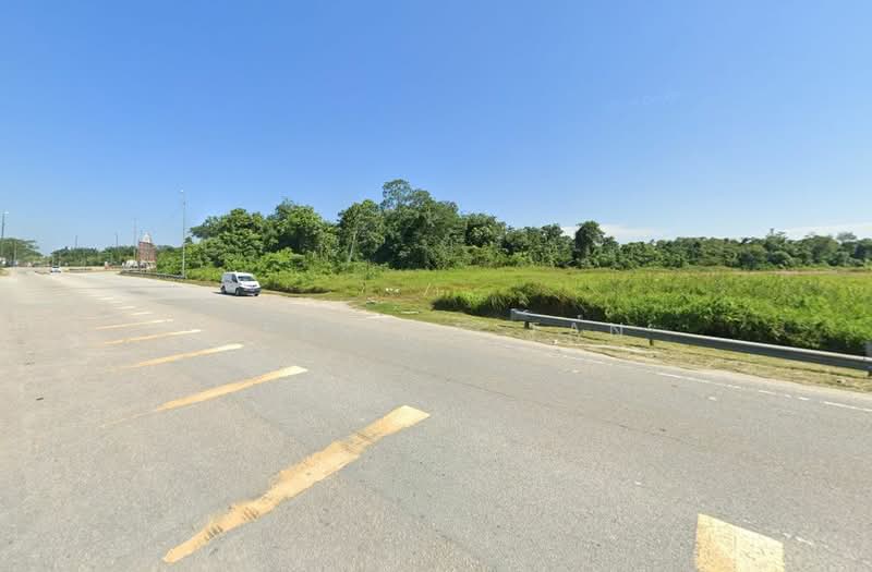 Industrial Land for Sale in Gelang Patah (Johor) - Derrick Tan