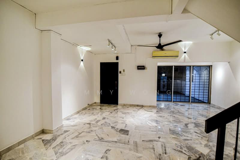 Taman Serdang Raya untuk Untuk Dijual - RM 680,000, Mac 2026 - Interior - PropertyGuru.com.my