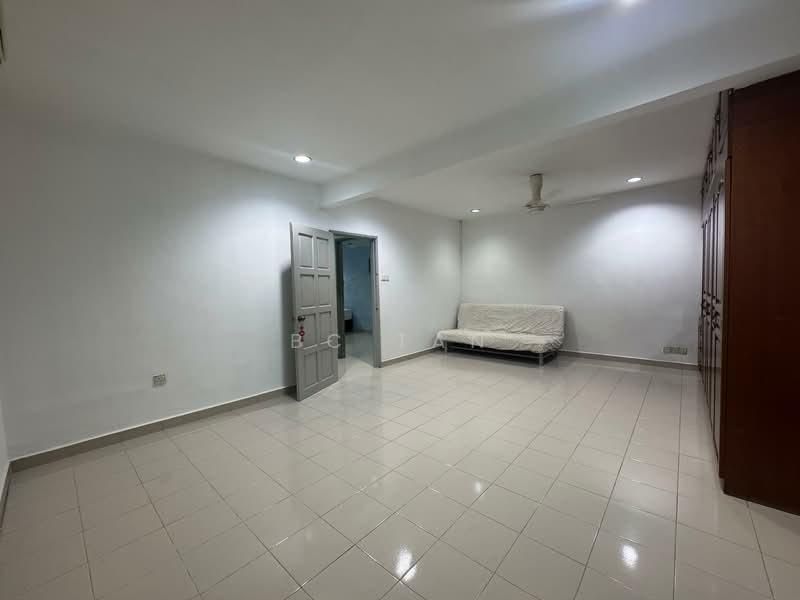Bandar Menjalara untuk Untuk Disewa - RM 2,800 /bulan, Mac 2026 - Living Room - PropertyGuru.com.my