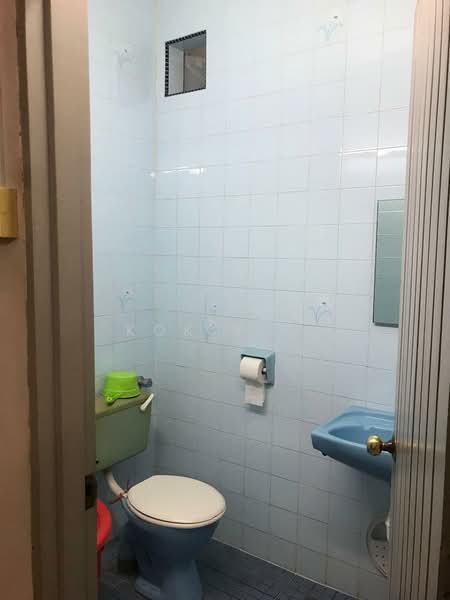 1-storey Terraced House for Sale in Taman Meru (Klang) - Kok YP - Bathroom - PropertyGuru.com.my
