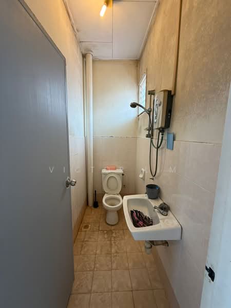 2-storey Terraced House for Sale in Taman Bukit Tiram (Ulu Tiram) - Victor Lim - PropertyGuru.com.my