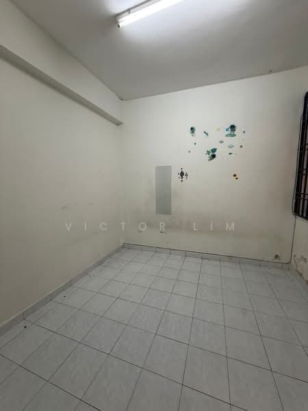 2-storey Terraced House for Sale in Taman Bukit Tiram (Ulu Tiram) - Victor Lim - PropertyGuru.com.my