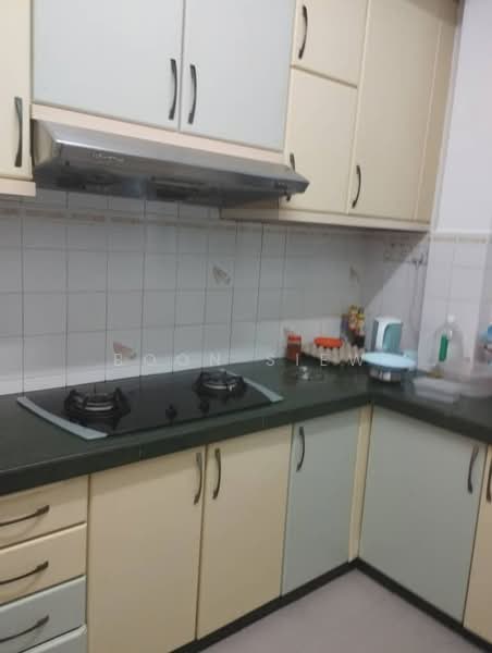 Apartment for Sale at Mutiara View - Boon Siew - Kitchen - PropertyGuru.com.my