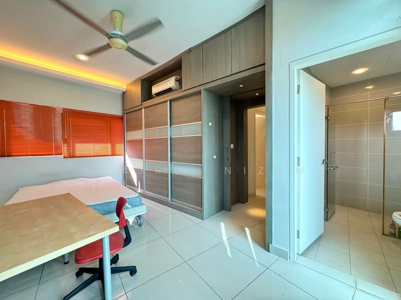 Condominium for Sale at Mirage By The Lake - Khairul Nizam - Bedroom - PropertyGuru.com.my