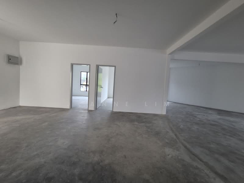 Shop / Office for Rent in Taman Bukit Beruang (Bukit Baru) - Joanne Lim - Interior - PropertyGuru.com.my