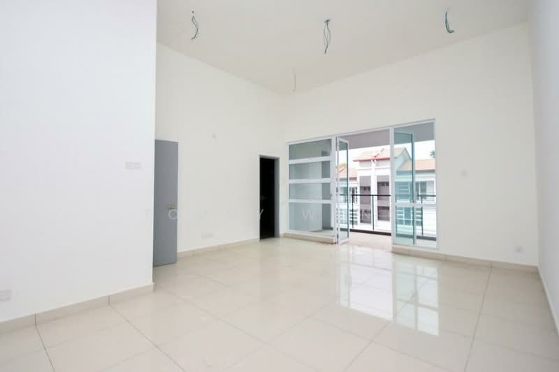 Putra Residence untuk Untuk Dijual - RM 950,000, Mac 2026 - Living Room - PropertyGuru.com.my
