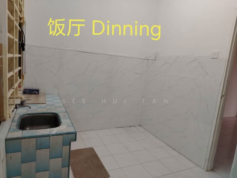 Desa Dua Aman Puri untuk Untuk Disewa - RM 1,800 /bulan, Mac 2026 - Kitchen - PropertyGuru.com.my