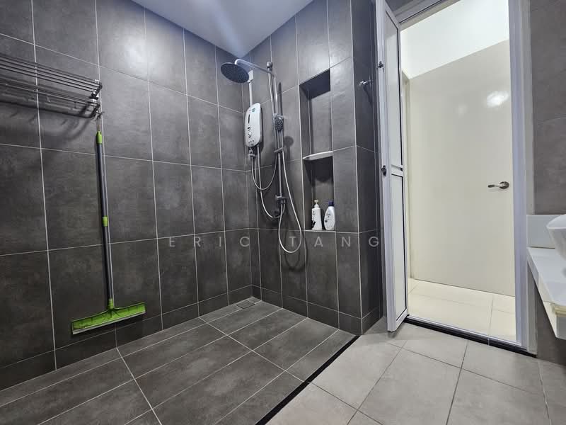 Emerald Hill untuk Untuk Dijual - RM 930,000, Mac 2026 - Bathroom - PropertyGuru.com.my