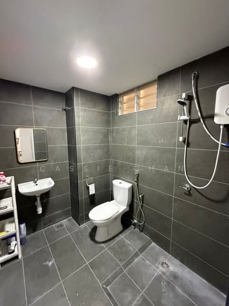 Midas @ Seri Alam untuk Untuk Disewa - RM 1,700 /bulan, Mac 2026 - Bathroom - PropertyGuru.com.my