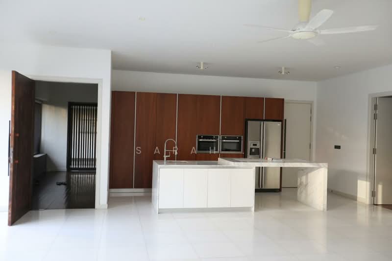 Condominium for Rent at Dedaun Condominium - Sarah . - Kitchen - PropertyGuru.com.my